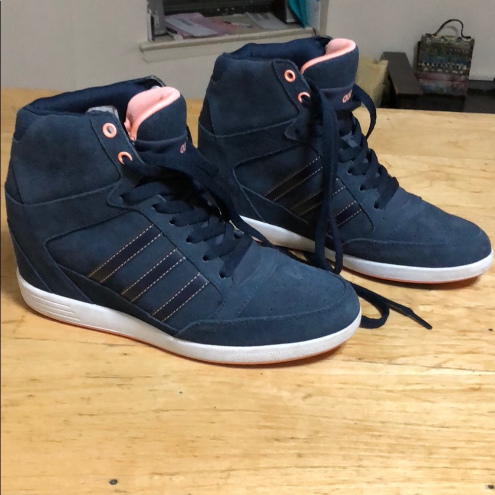 Hidden Wedge Adidas sneakers - like new!